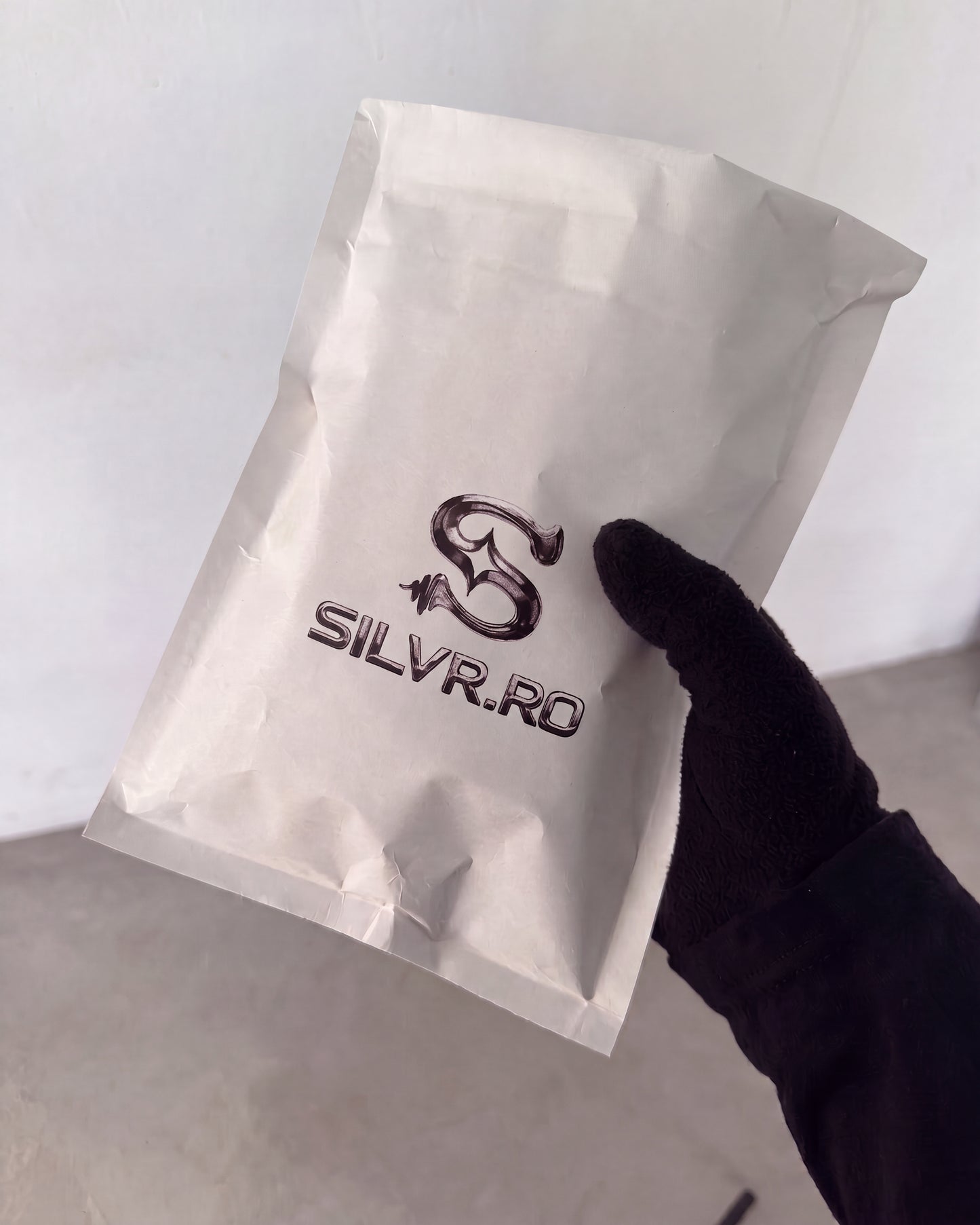 Silvr Earphones